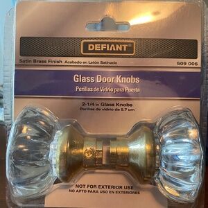 Defiant Glass Door Knobs 2 1/4 Inch New Satin Brass Finish 509 006